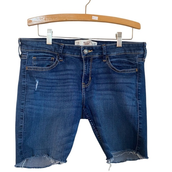 Hollister Medium Wash Skinny Denim Shorts 11R W30 L32 - Picture 1 of 3